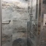 Var-i *