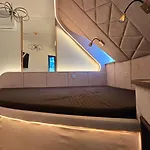 Apartment Var-i *