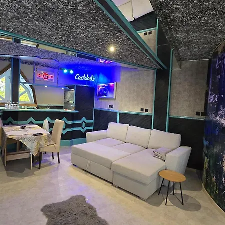 Var-i * Balatonmáriafürdő