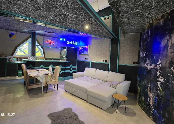 Var-i * Balatonmáriafürdő